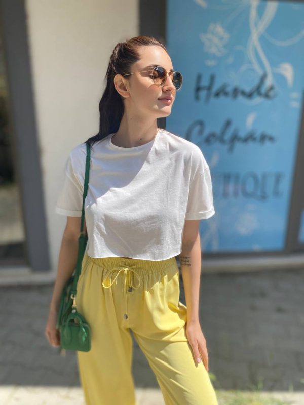 Beyaz Crop T-Shirt