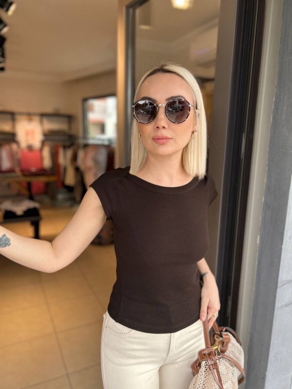 Koyu Kahve Kayık Yaka Düşük Kol Body