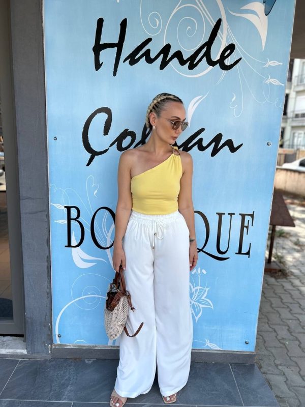 Beyaz Beli Lastikli Salaş Pantolon